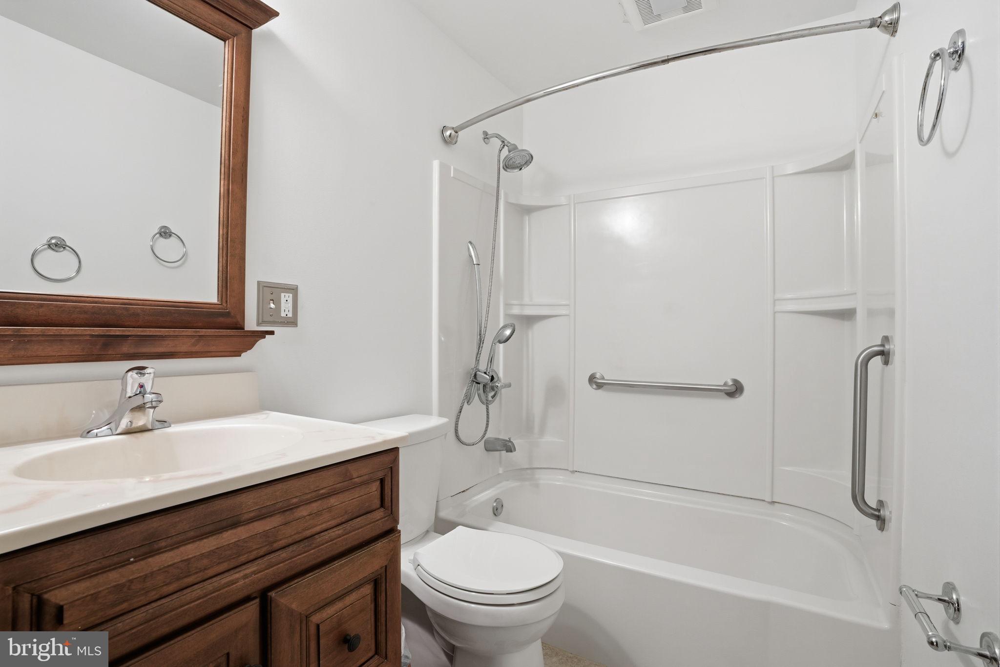 NESHAMINY VALLEY - Residential