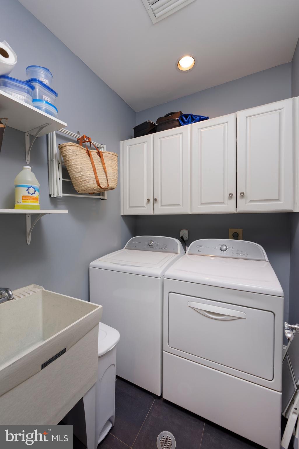 HARBORSIDE - Residential