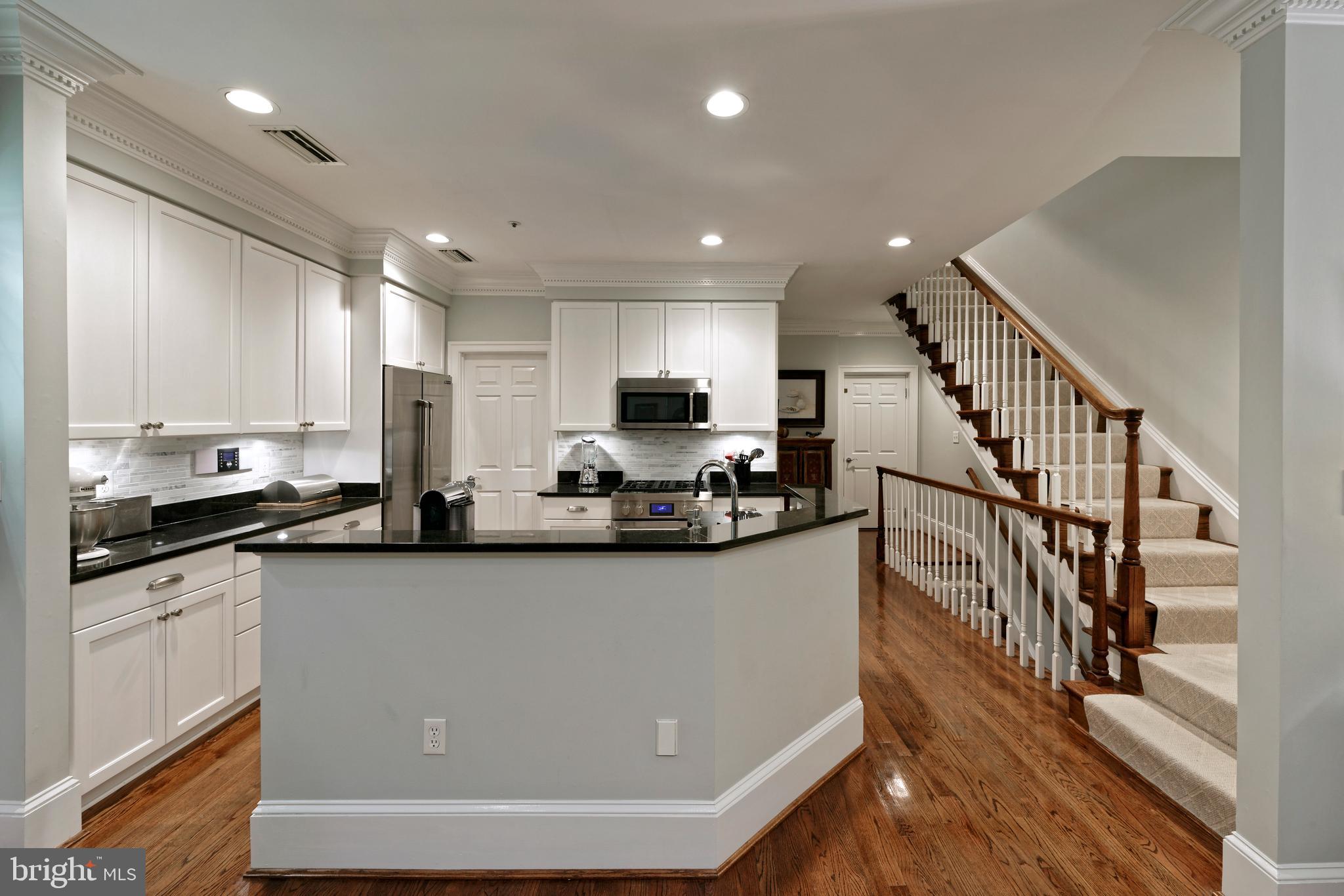 HARBORSIDE - Residential