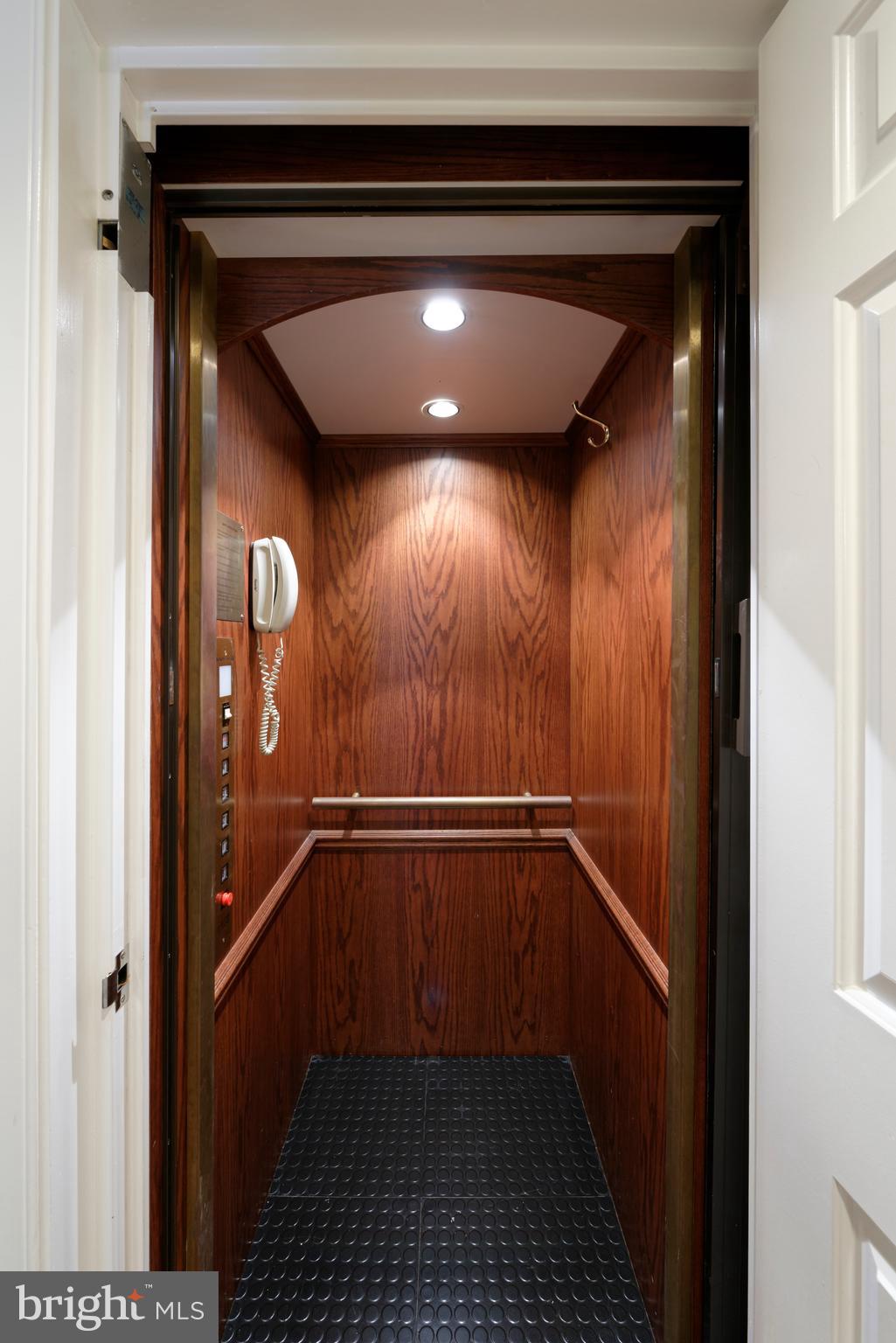 HARBORSIDE - Residential