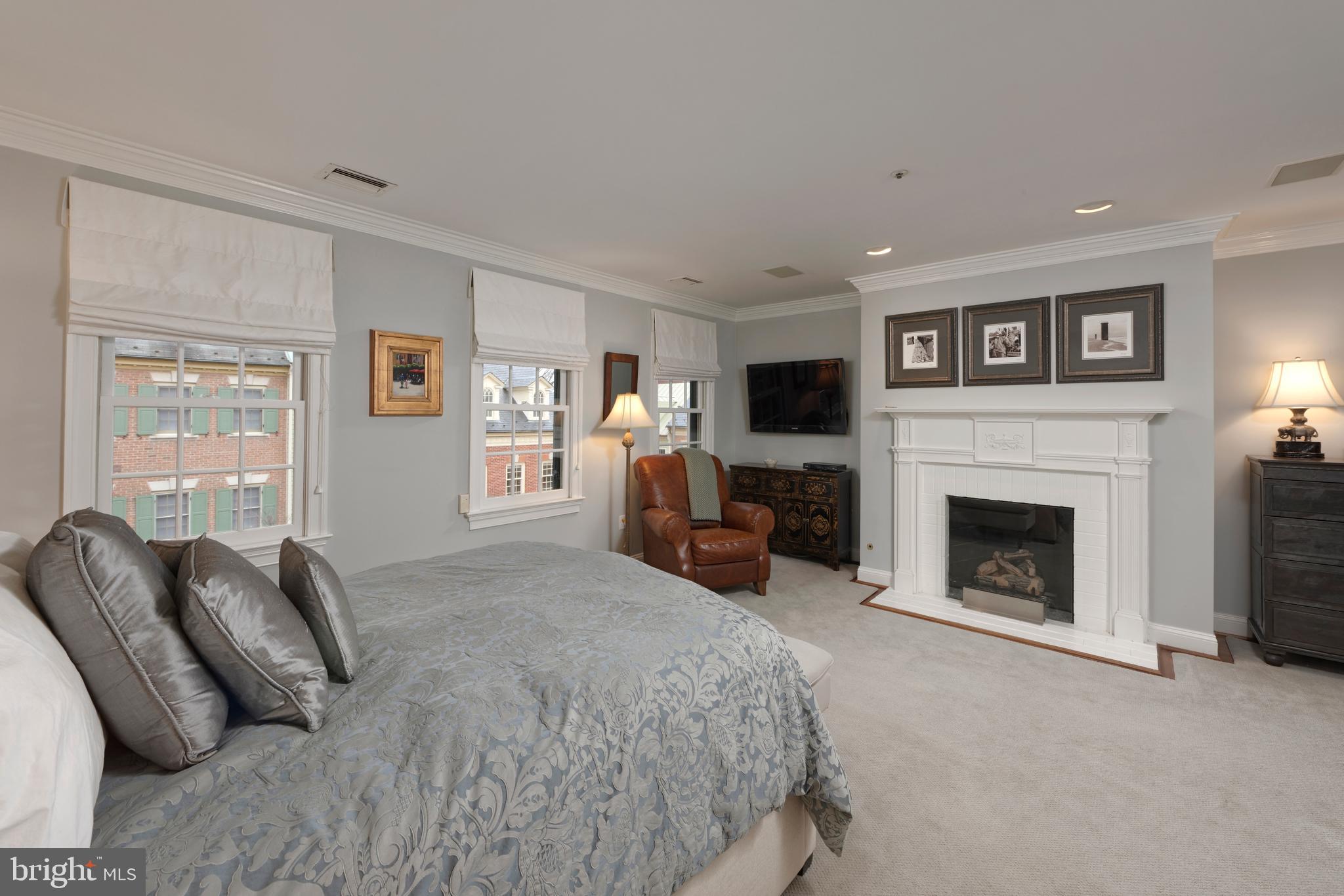 HARBORSIDE - Residential