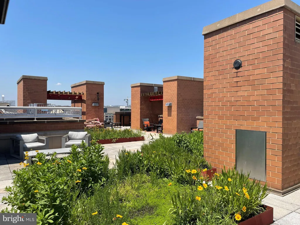 Additional image 38 of 616 E Street NW Unit 711, Washington, DC 20004