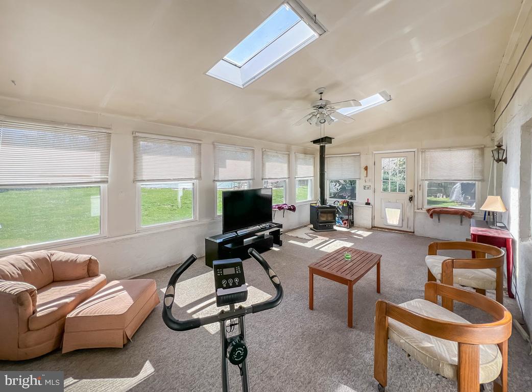 COLLEGE PARK - Residential