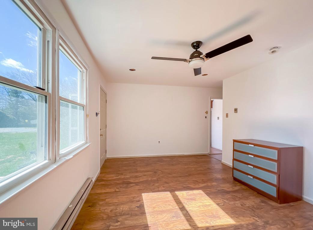 COLLEGE PARK - Residential