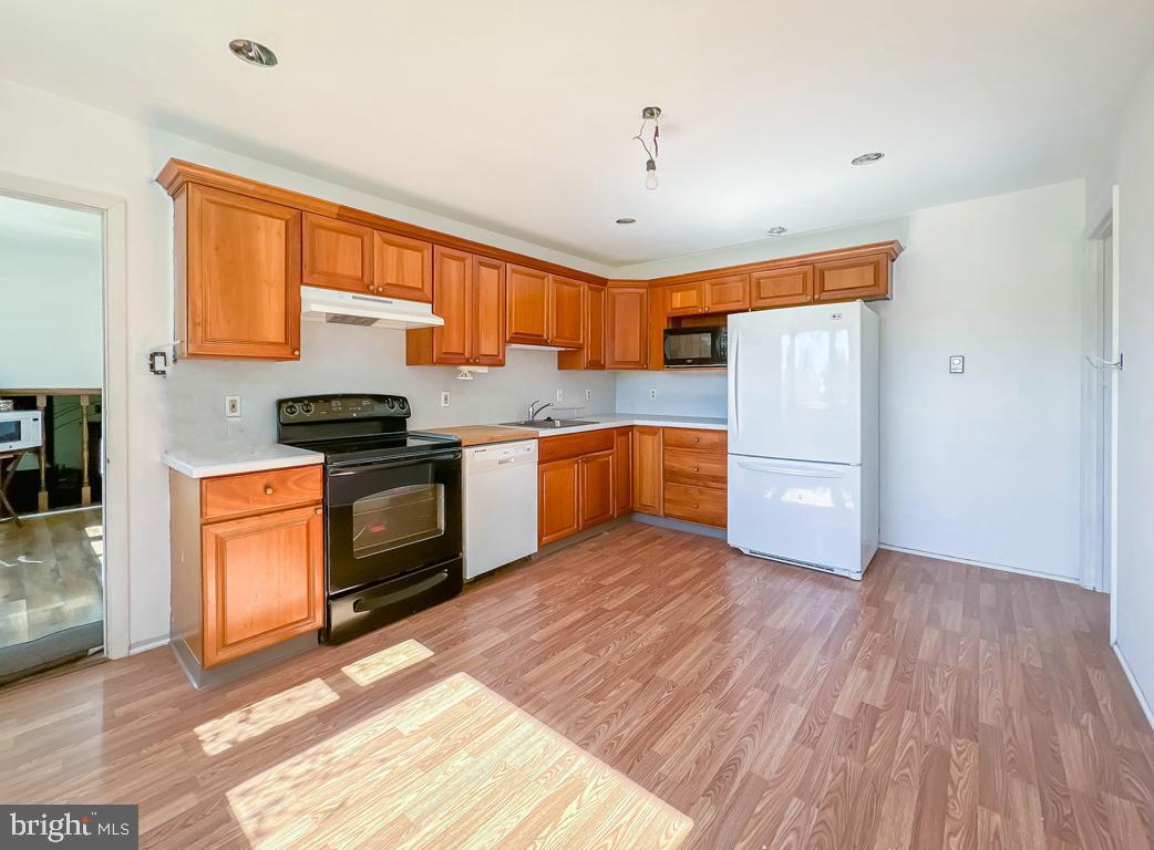 COLLEGE PARK - Residential