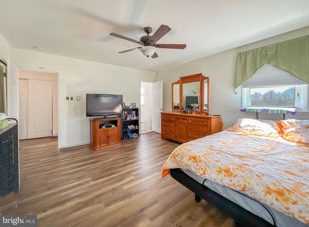 COLLEGE PARK - Residential