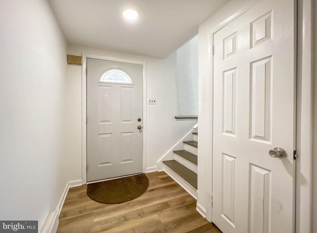 COLLEGE PARK - Residential