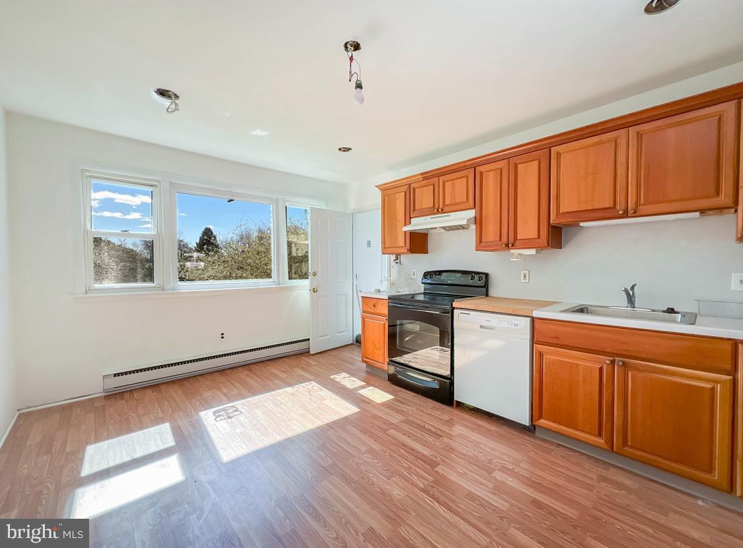 COLLEGE PARK - Residential