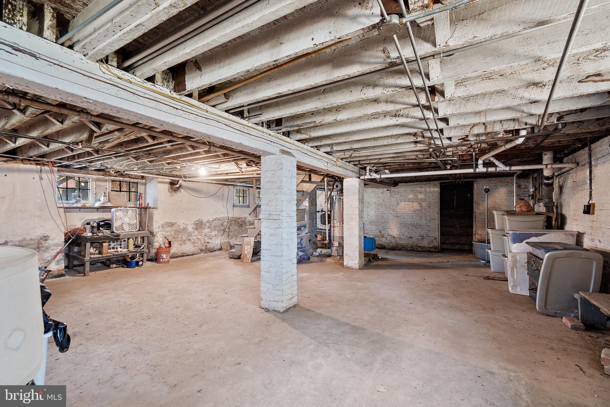 HAMILTON HEIGHTS - Residential Income