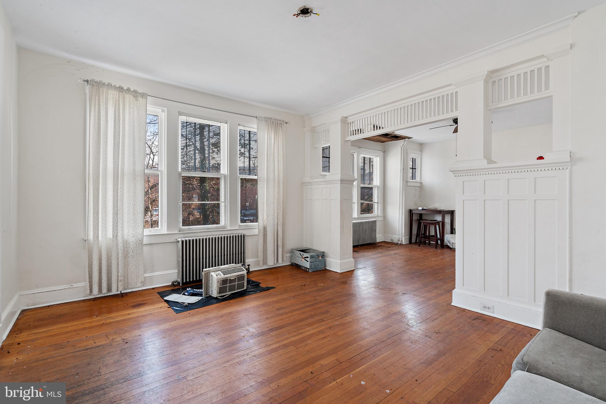 HAMILTON HEIGHTS - Residential Income