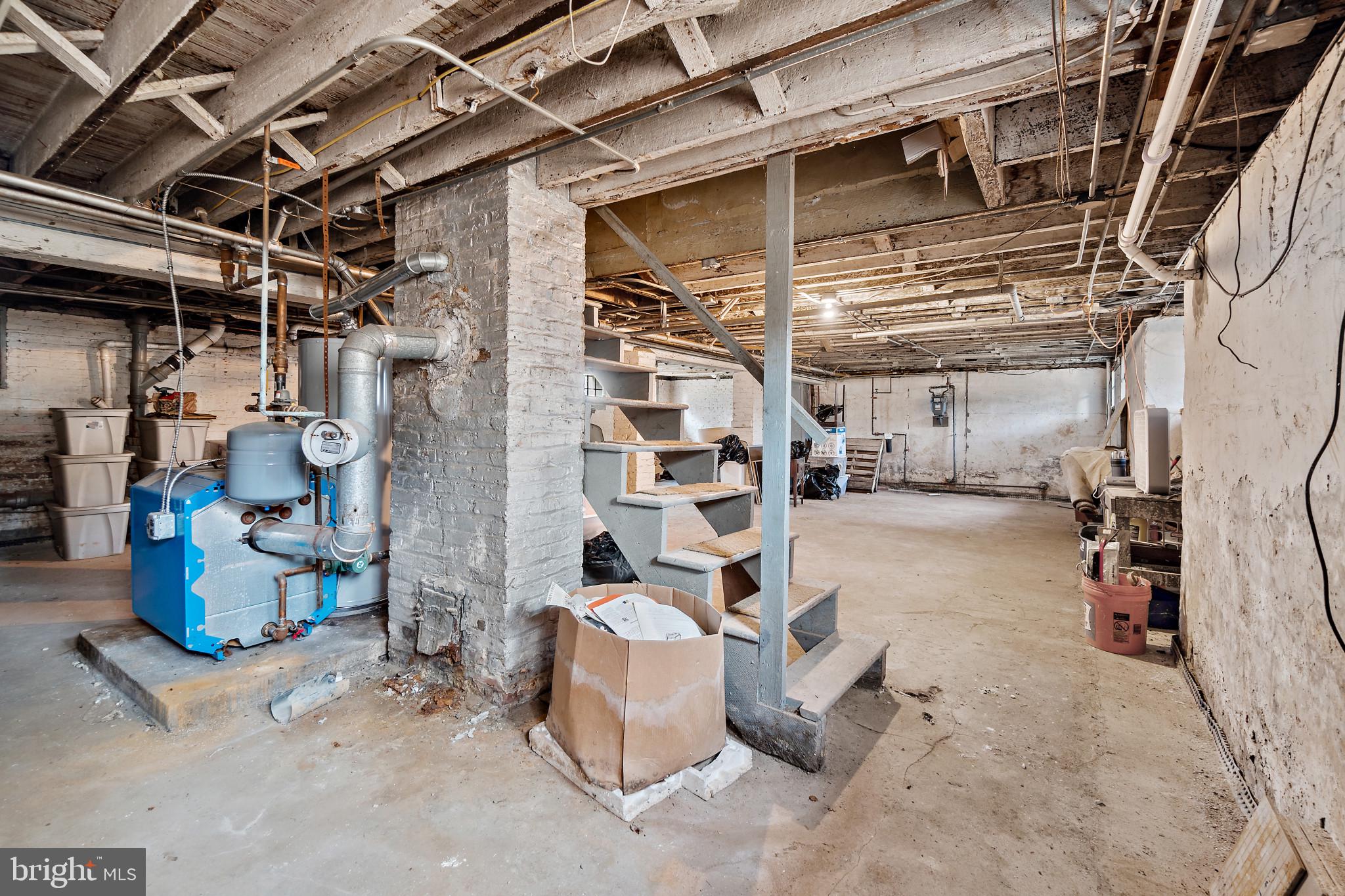 HAMILTON HEIGHTS - Residential Income