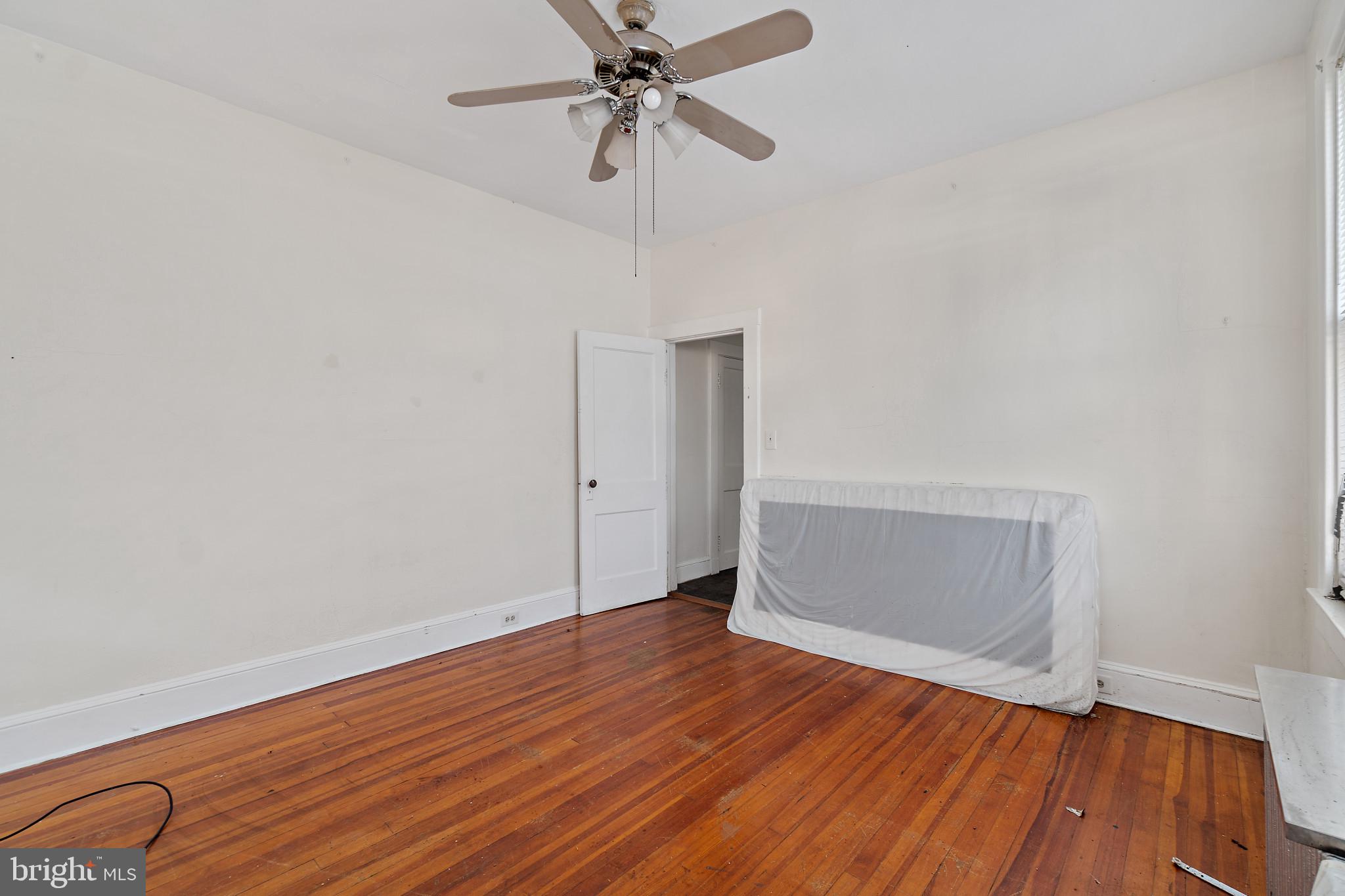 HAMILTON HEIGHTS - Residential Income