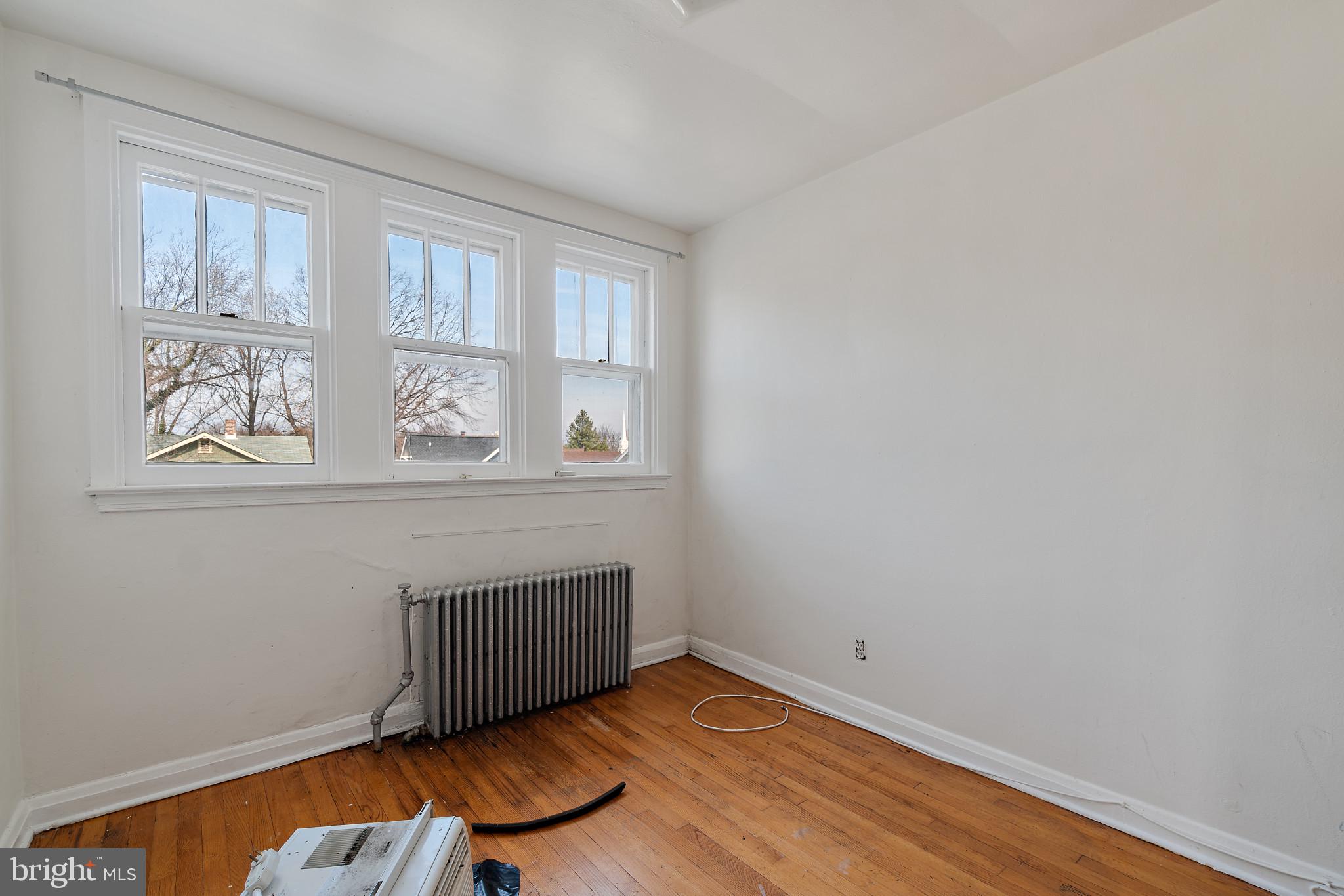 HAMILTON HEIGHTS - Residential Income