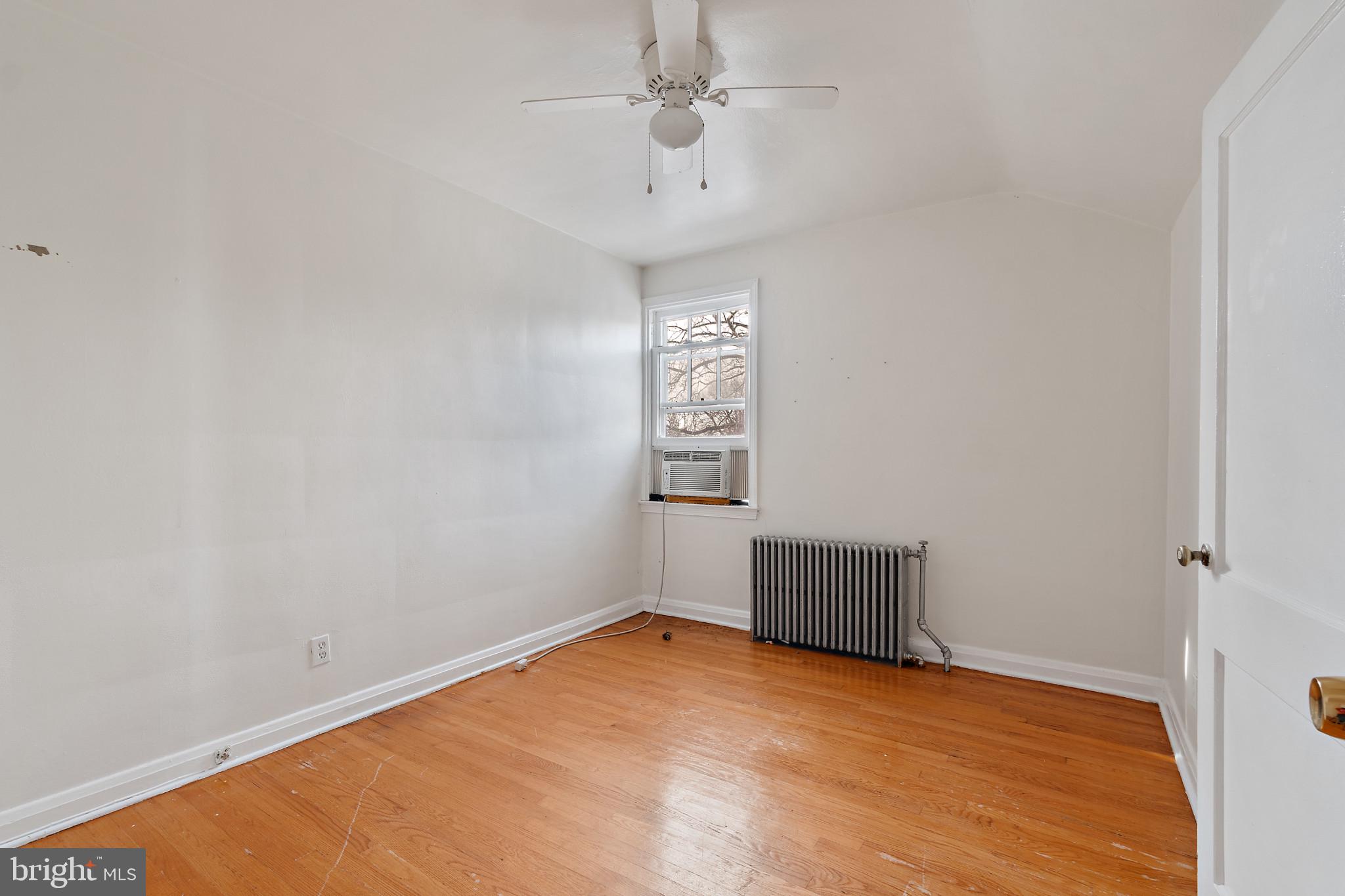 HAMILTON HEIGHTS - Residential Income