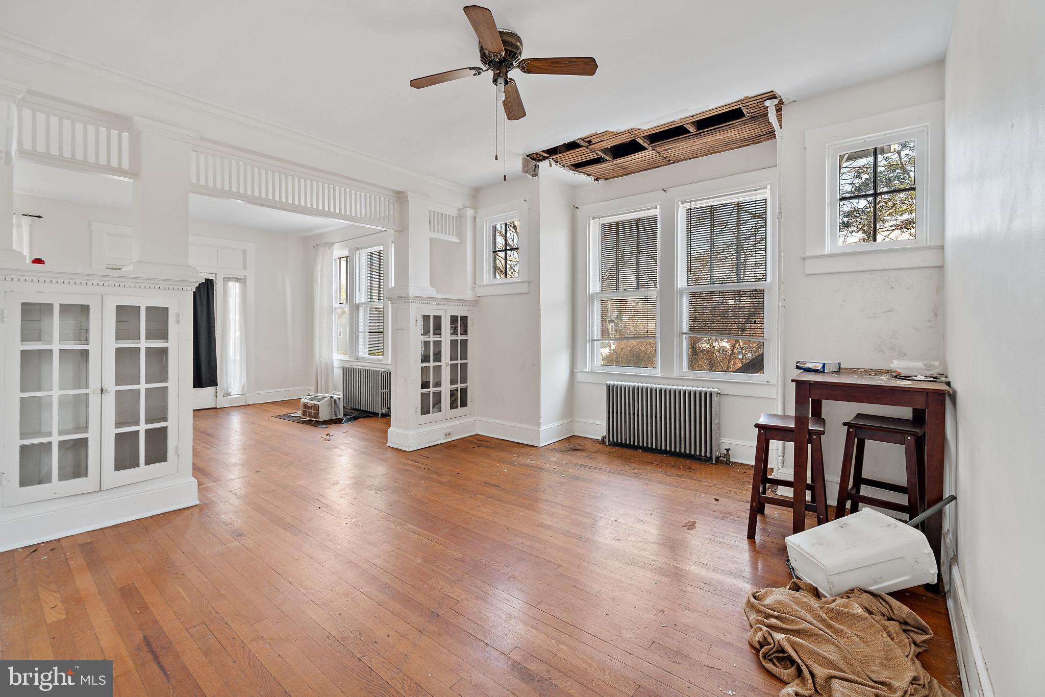 HAMILTON HEIGHTS - Residential Income