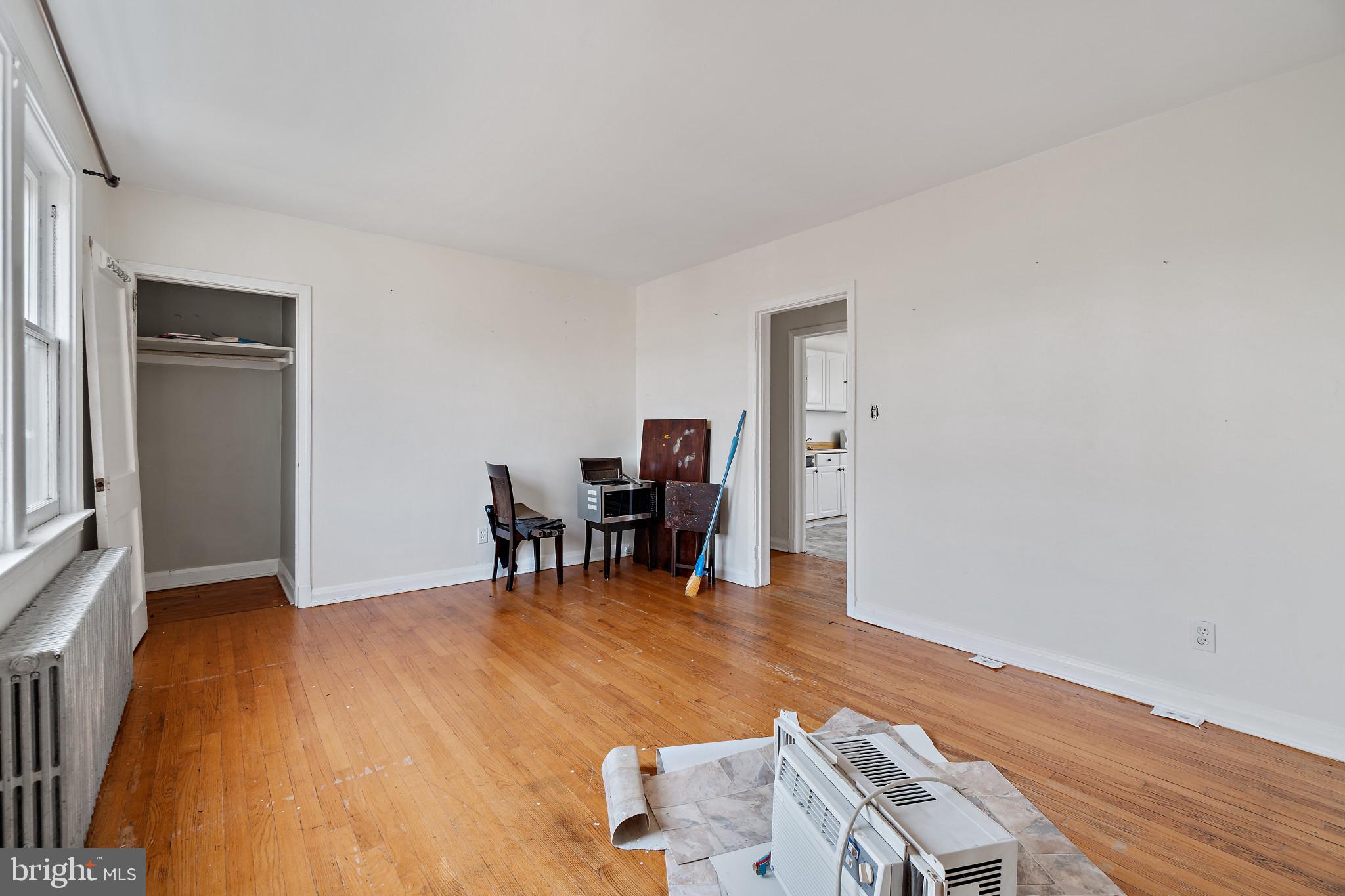 HAMILTON HEIGHTS - Residential Income