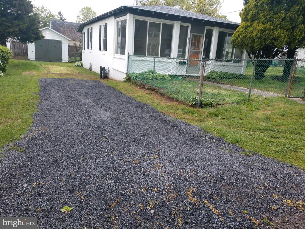 Photo of 807 Merlin Street, BRISTOL, PA 19007 (MLS # PABU2114456)