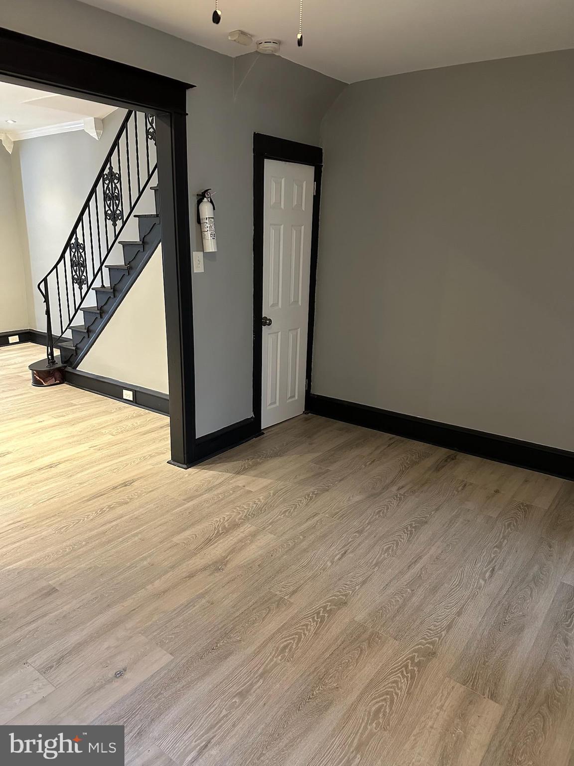 MAYFAIR - Residential