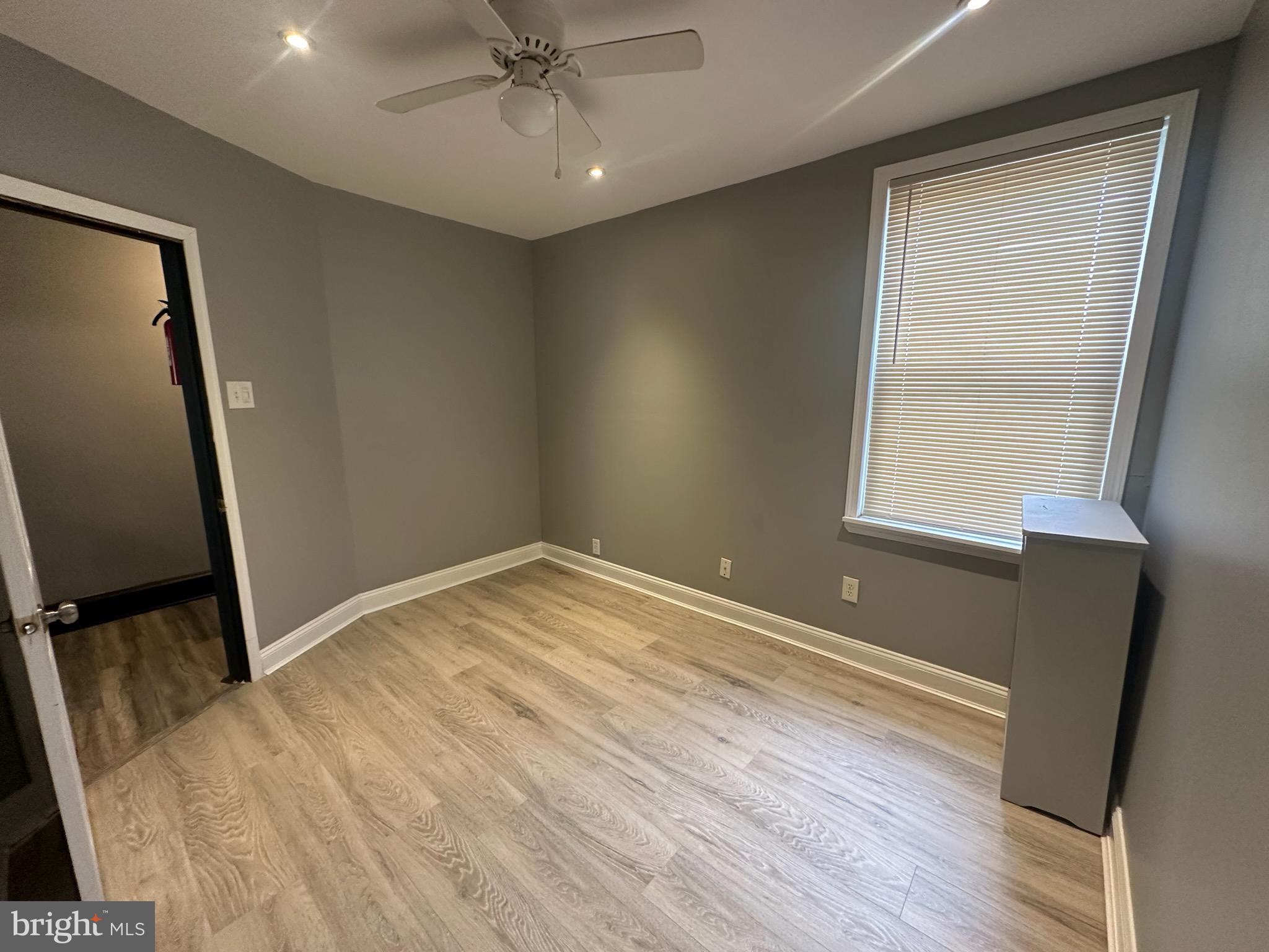 MAYFAIR - Residential