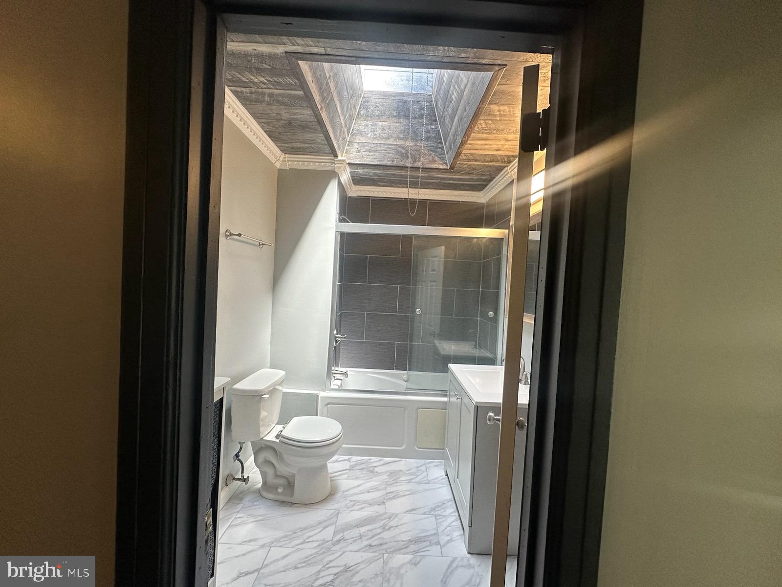 MAYFAIR - Residential