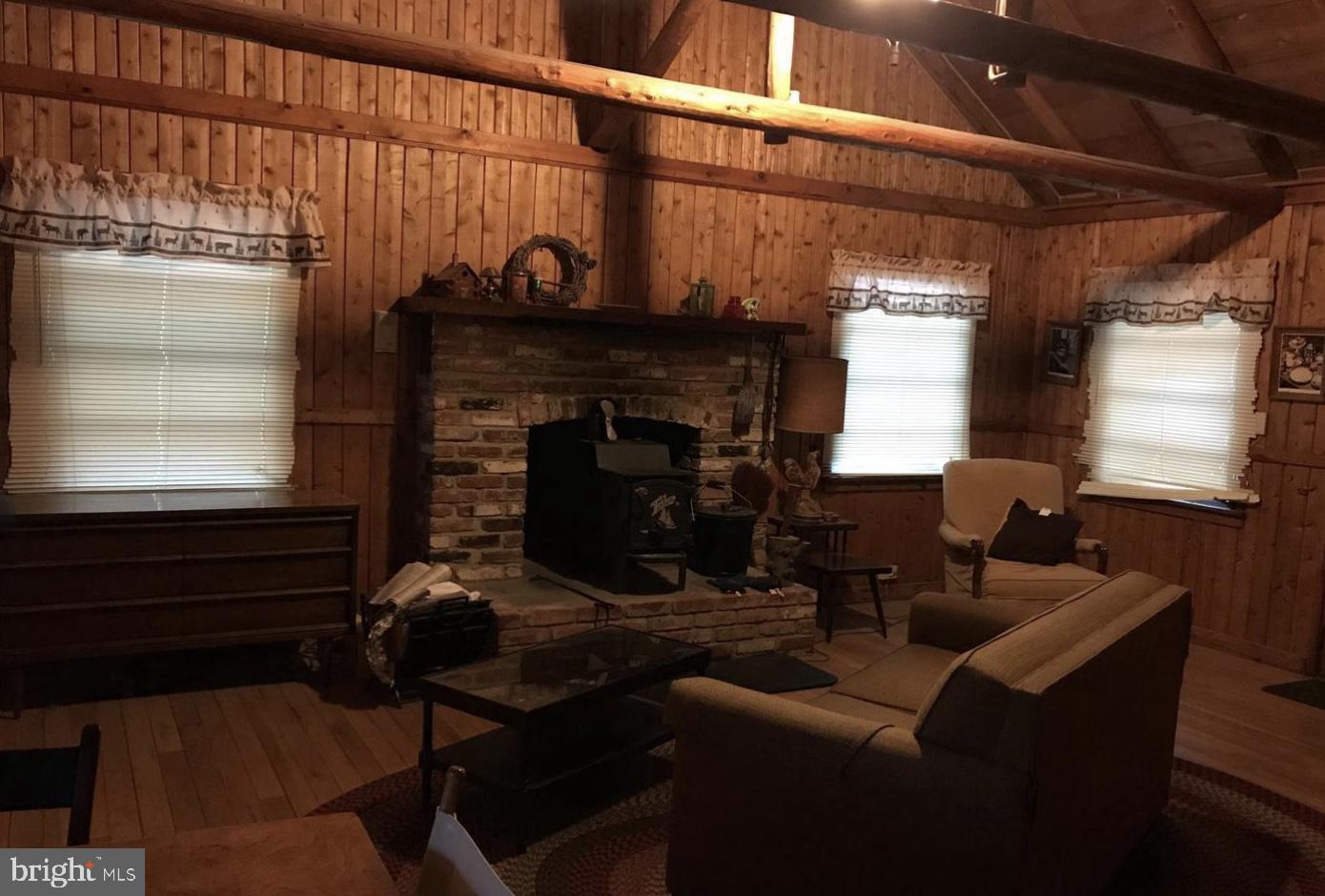 SHANNONDALE - Residential