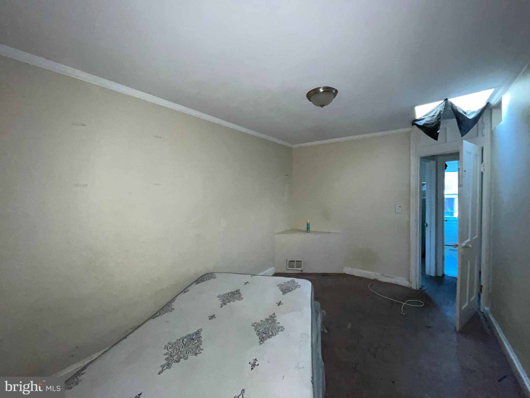 MILL HILL - Residential