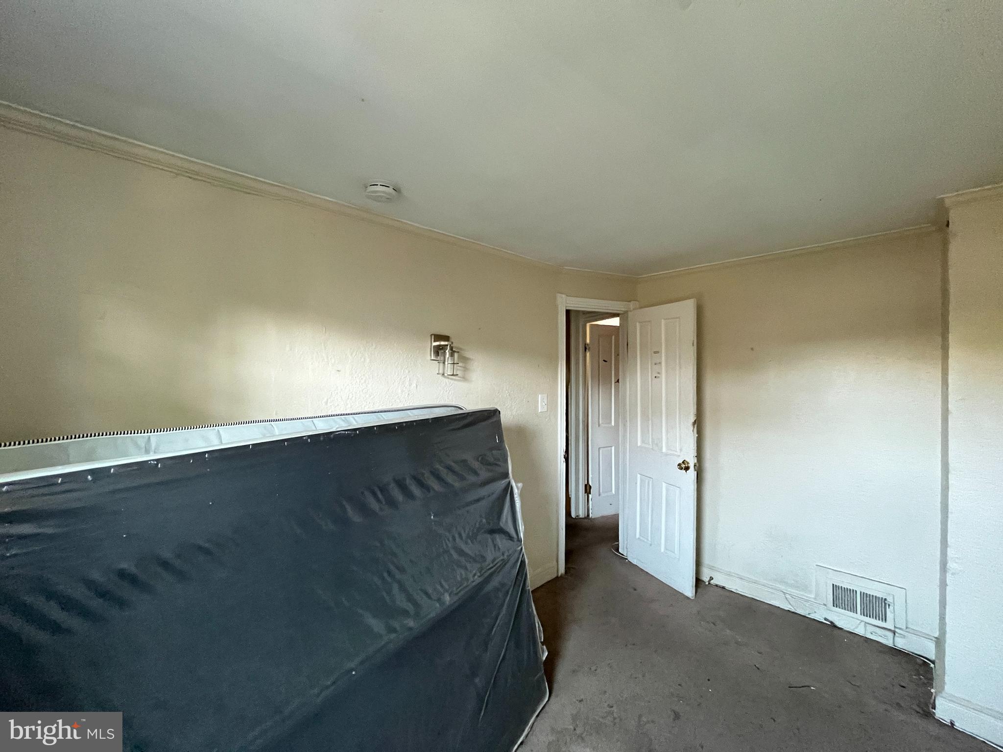 MILL HILL - Residential