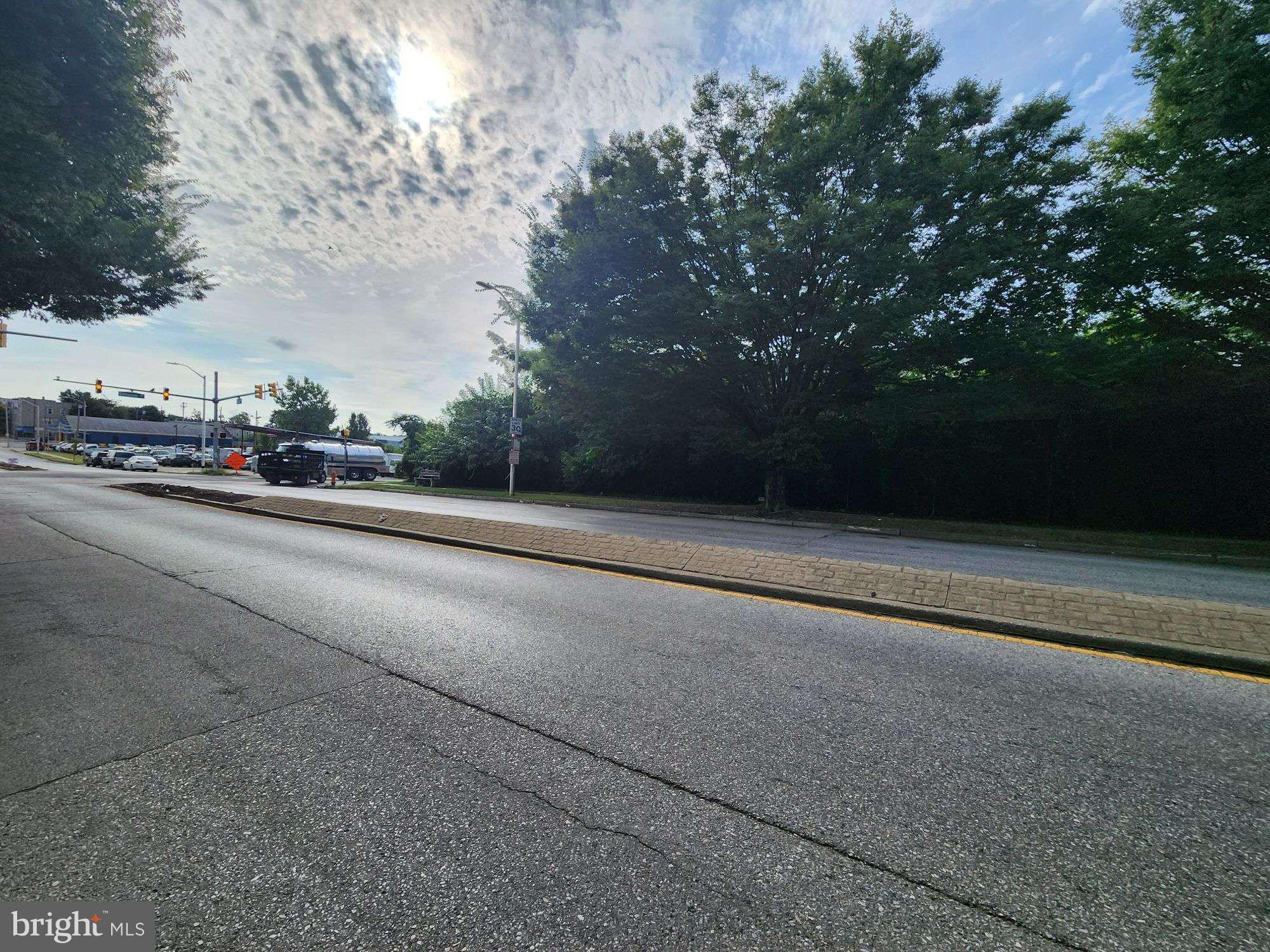 MILL HILL - Residential