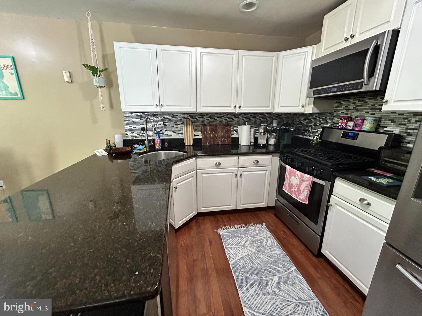 SPRUCE MILL - Residential Lease