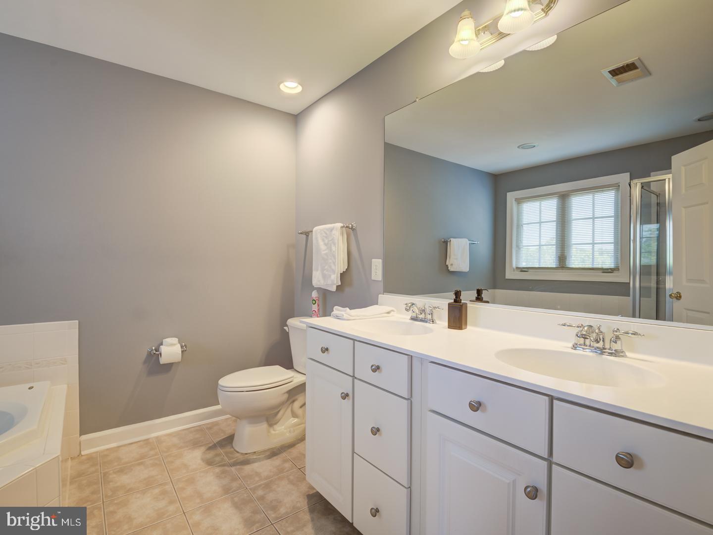 LORTON VALLEY - Residential Lease