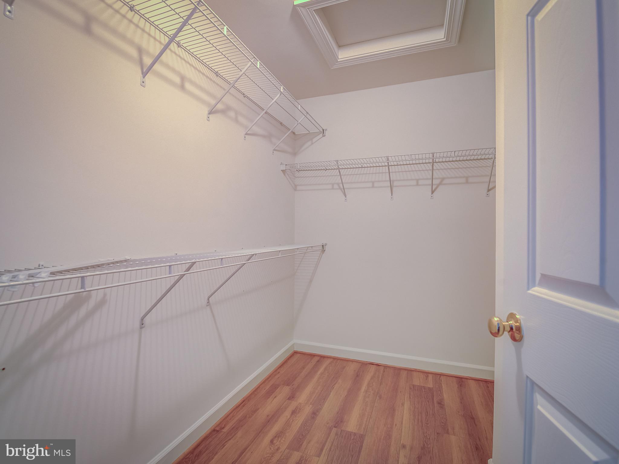 LORTON VALLEY - Residential Lease