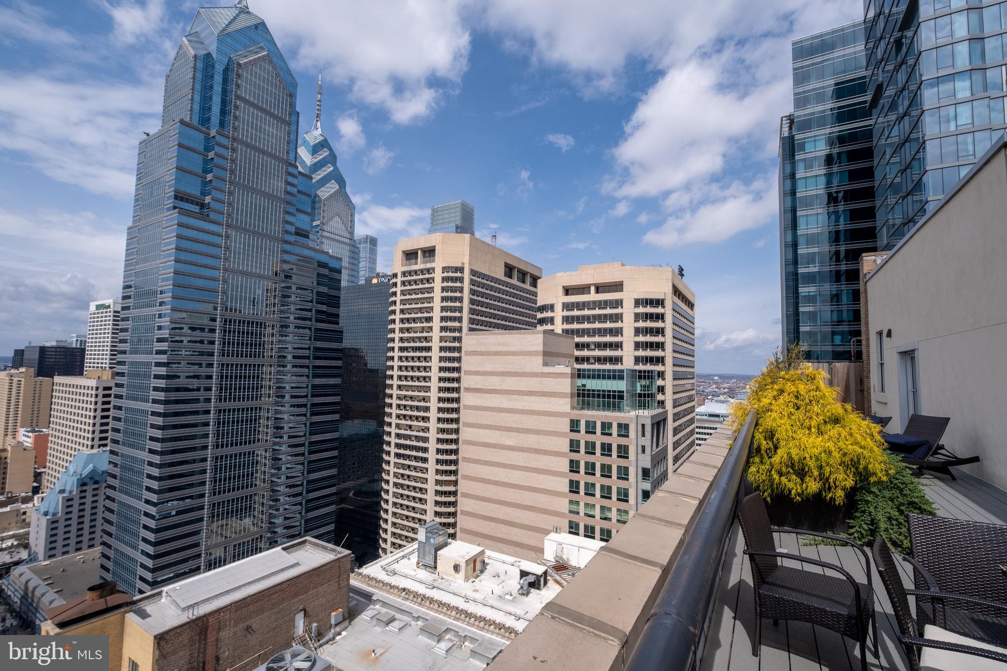 PACKARD GRANDE - Residential