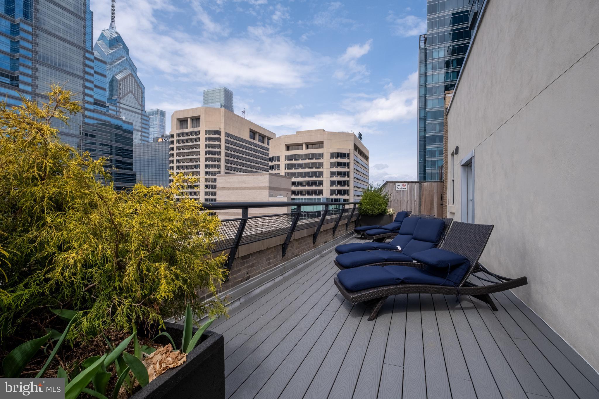 PACKARD GRANDE - Residential