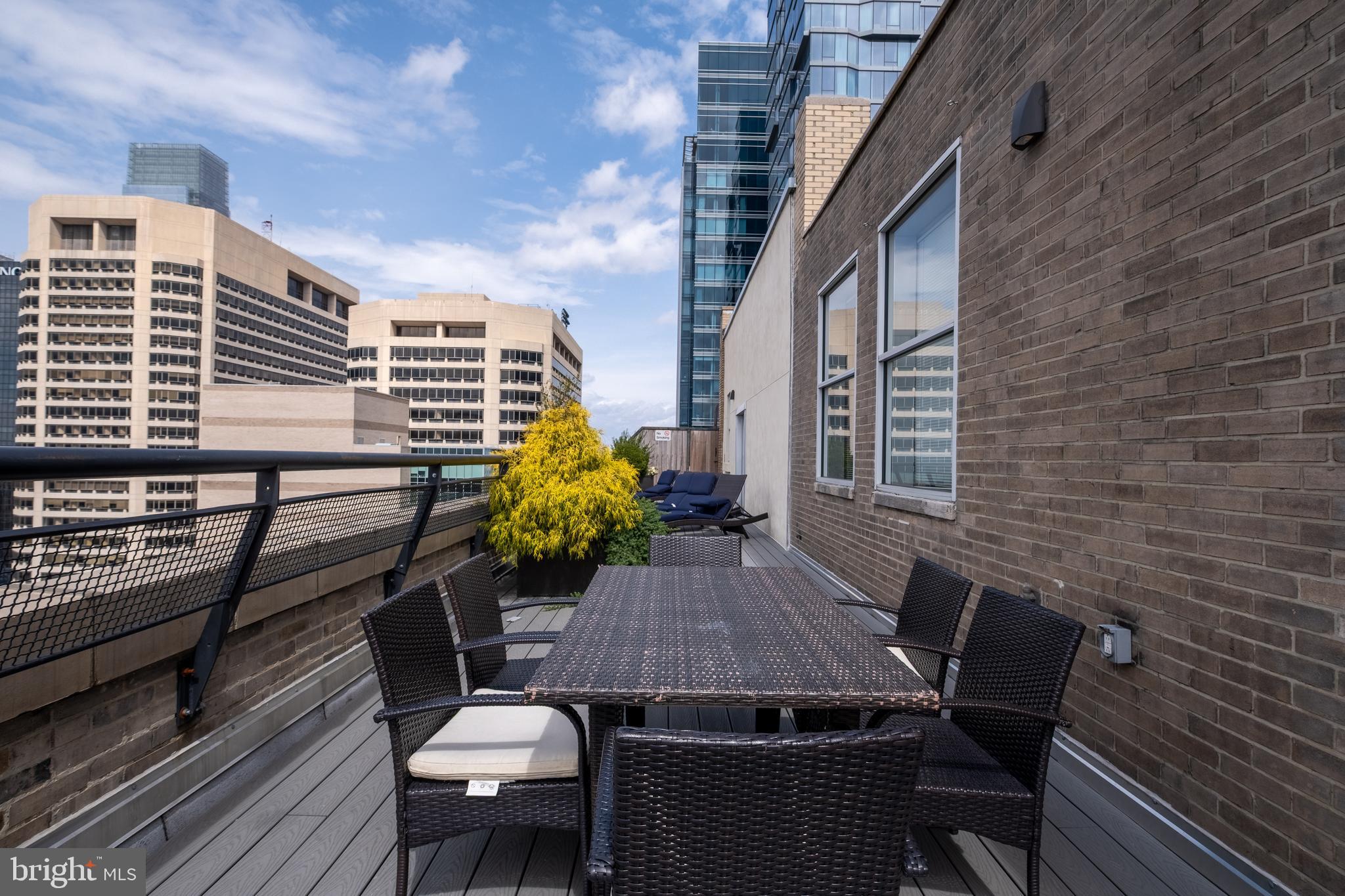 PACKARD GRANDE - Residential