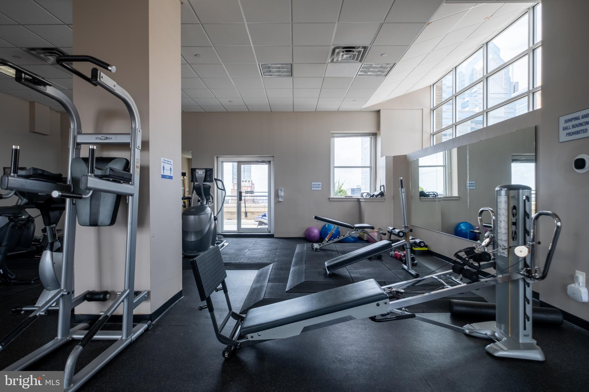 PACKARD GRANDE - Residential