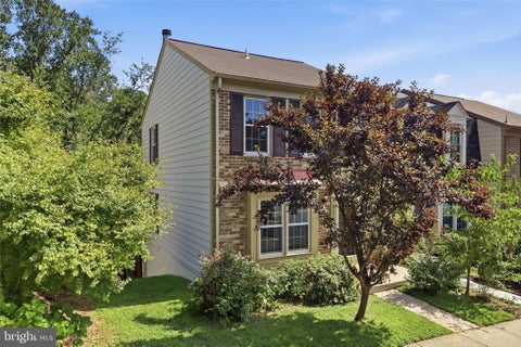 Photo of 10272 Colony Park Drive, FAIRFAX, VA 22032 (MLS # VAFX2332546)