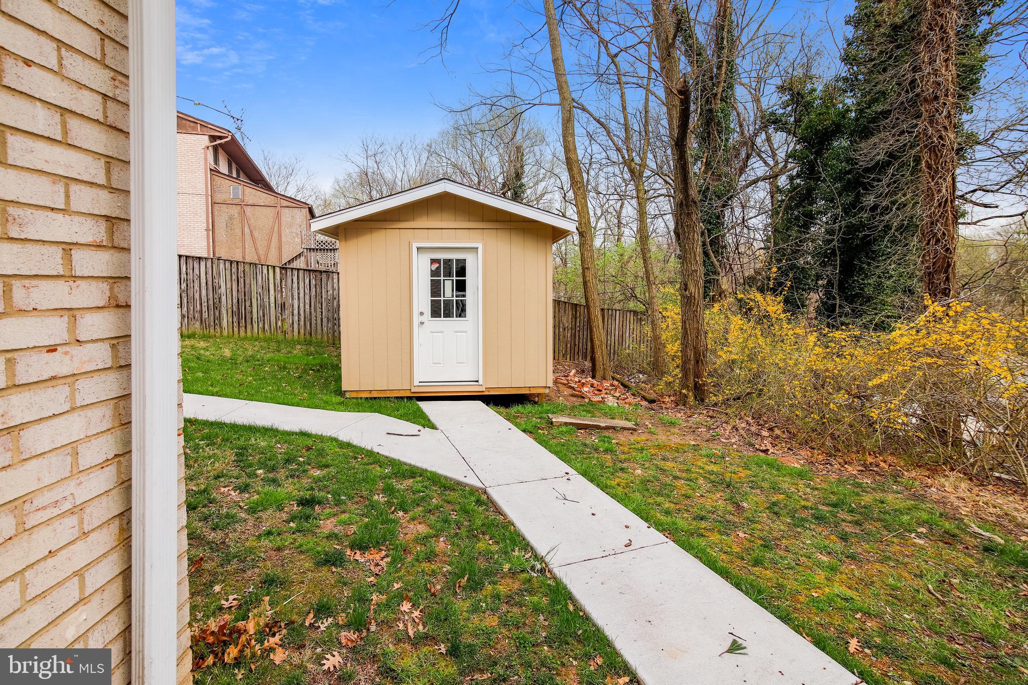 KEMP MILL ESTATES - Residential