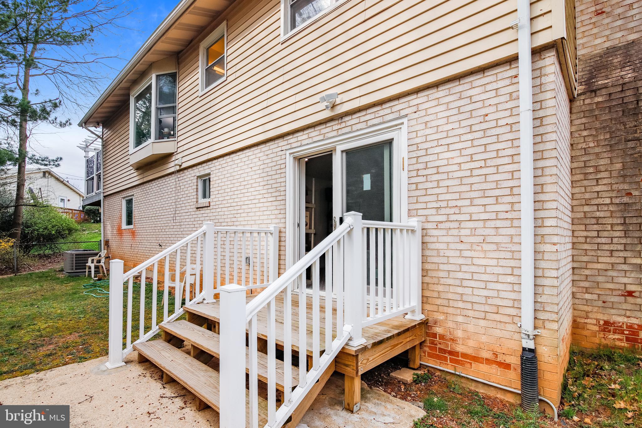 KEMP MILL ESTATES - Residential
