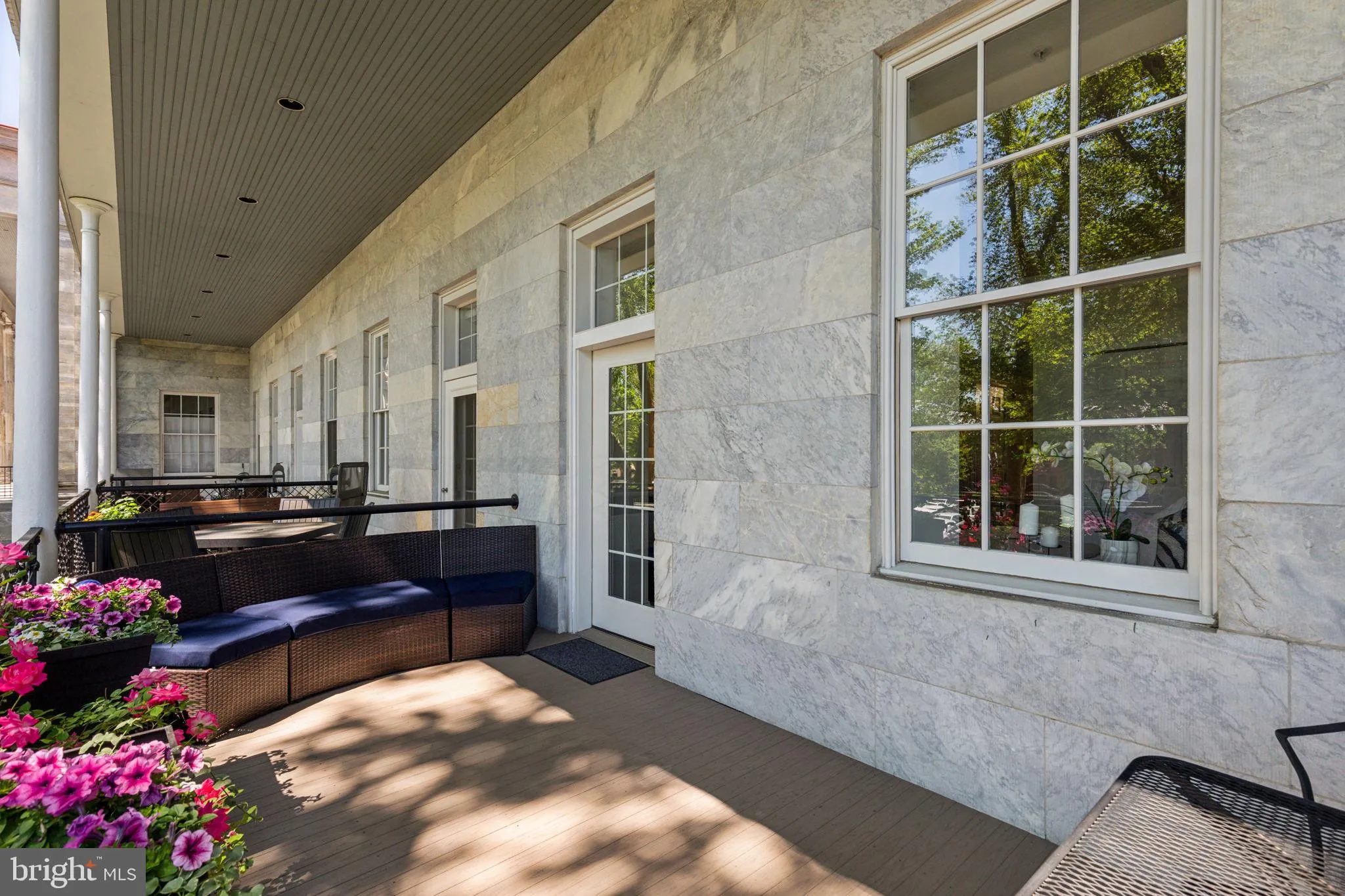 Philadelphia, Pennsylvania 19146, United States, 1 Bedroom Bedrooms, ,1 BathroomBathrooms,Residential,Contingent,127664