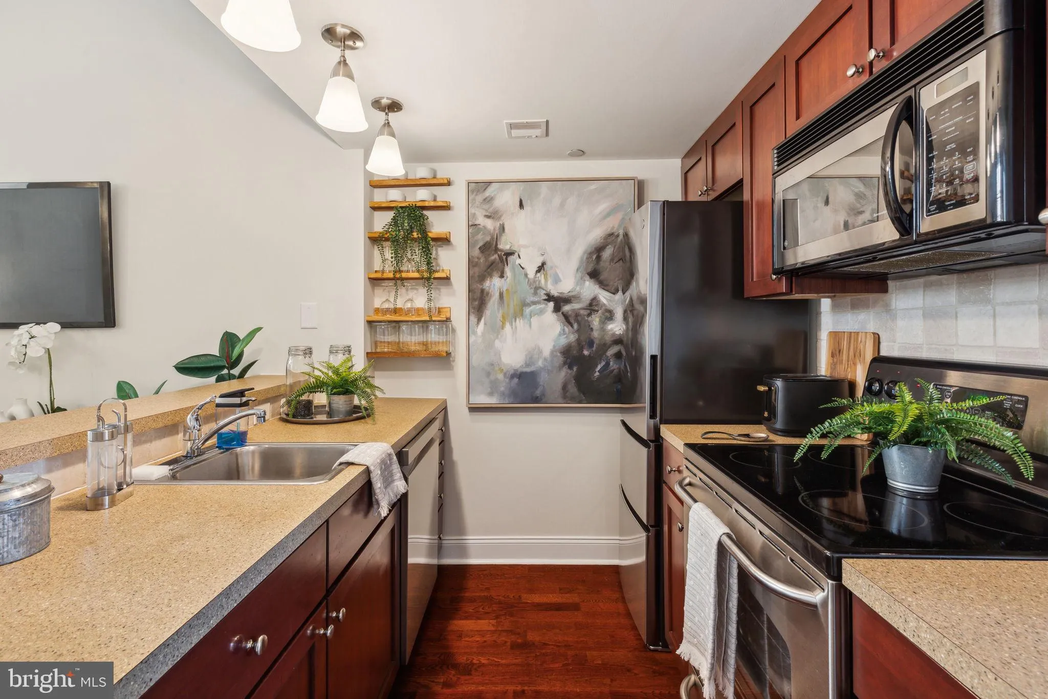 Philadelphia, Pennsylvania 19146, United States, 1 Bedroom Bedrooms, ,1 BathroomBathrooms,Residential,Contingent,127664