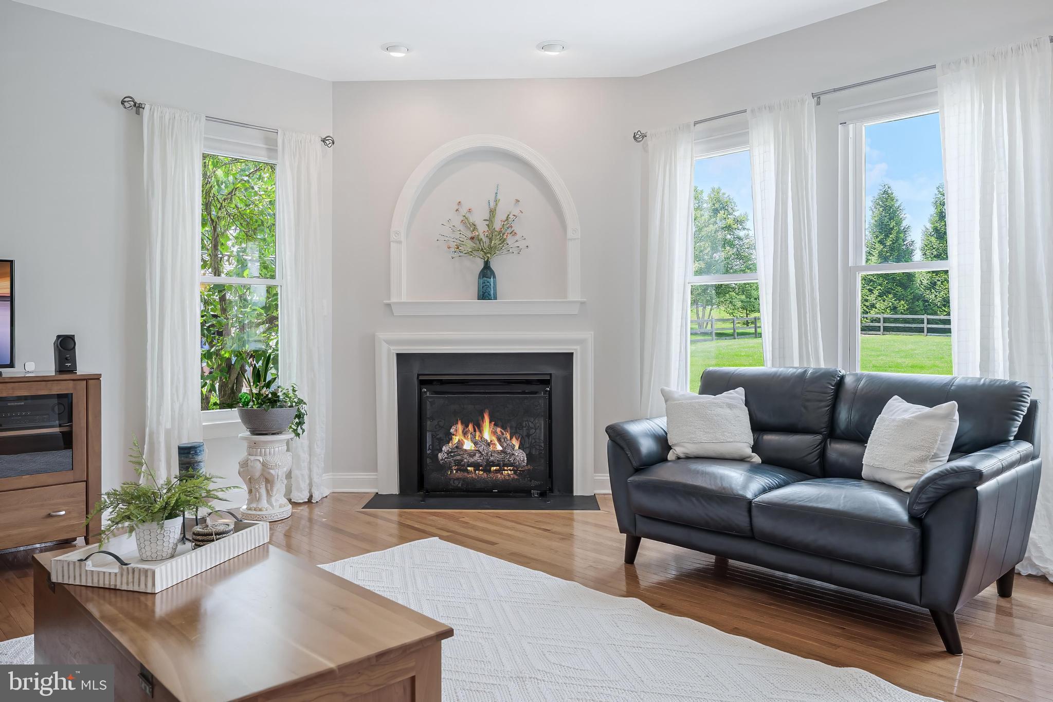 DUTCHMANS CREEK HAMLET - Residential