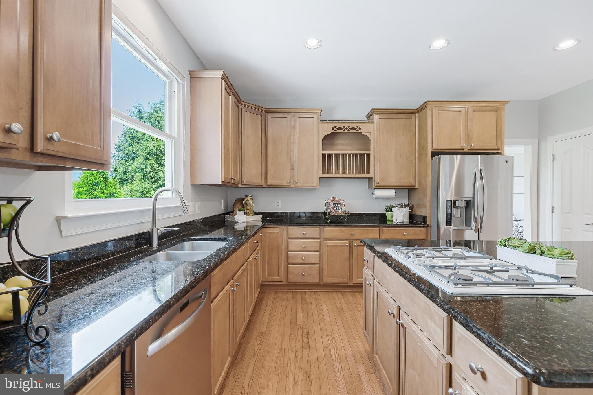 DUTCHMANS CREEK HAMLET - Residential