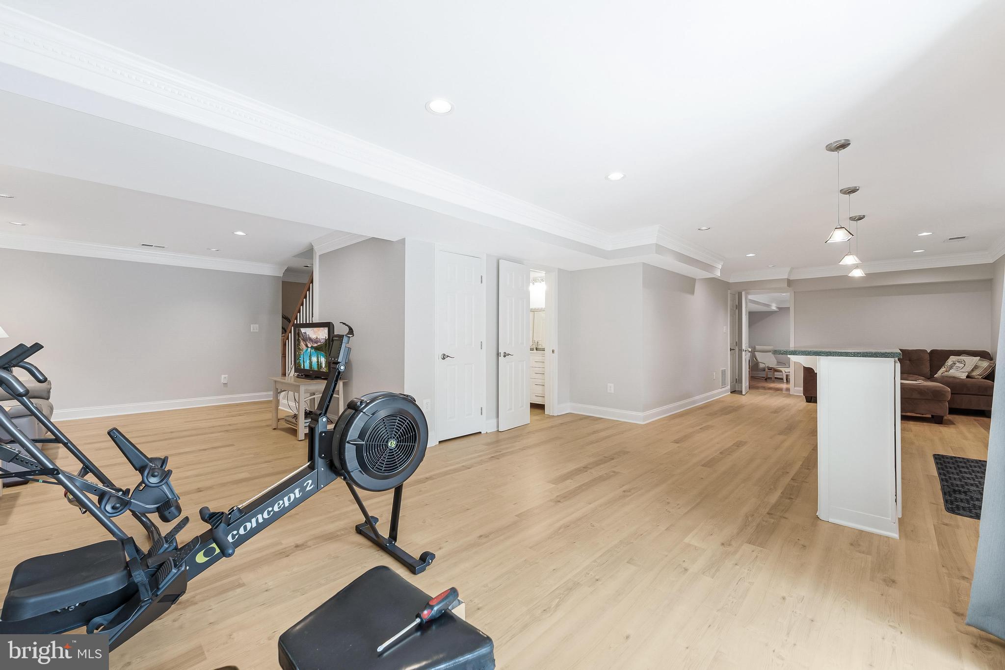 DUTCHMANS CREEK HAMLET - Residential