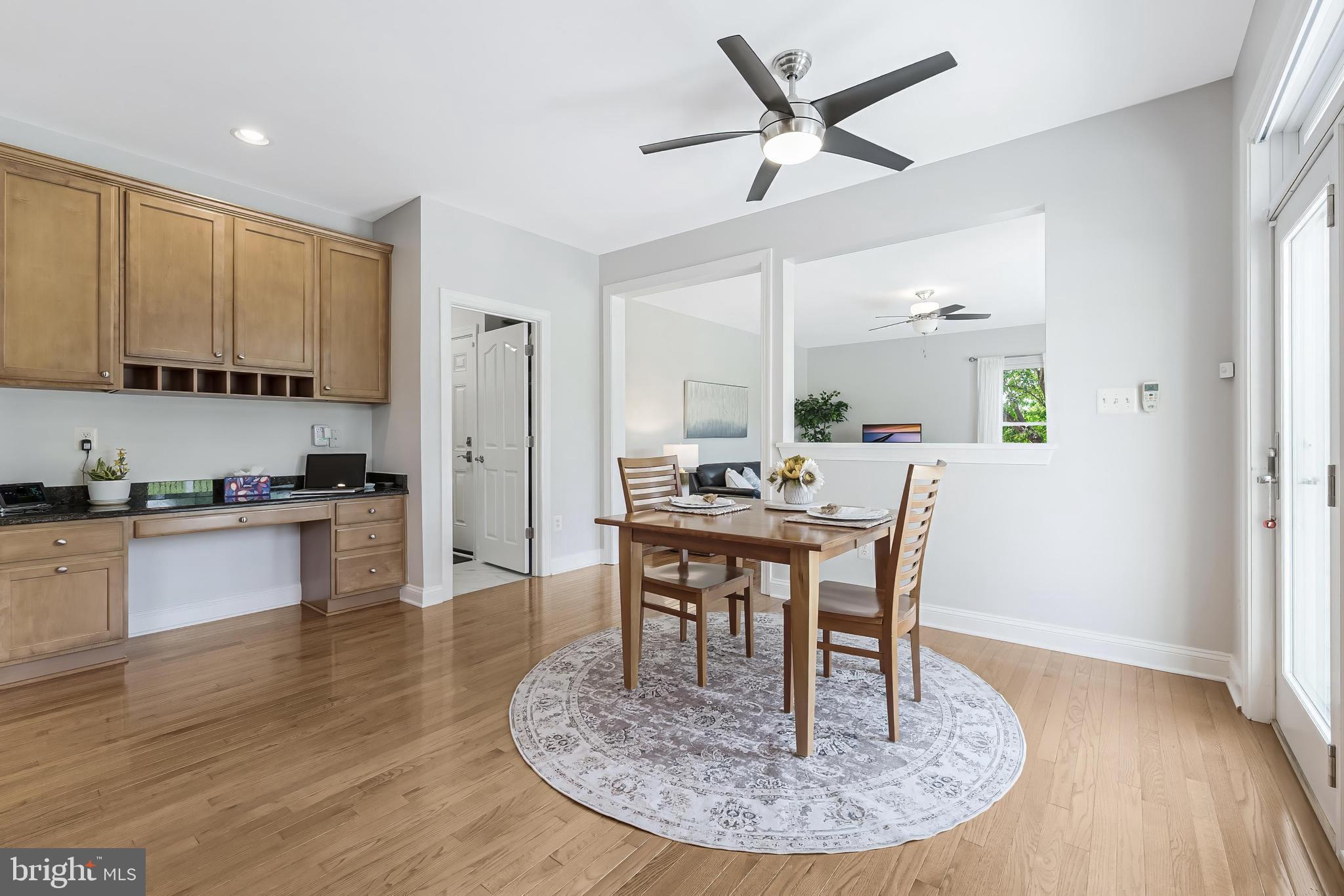 DUTCHMANS CREEK HAMLET - Residential