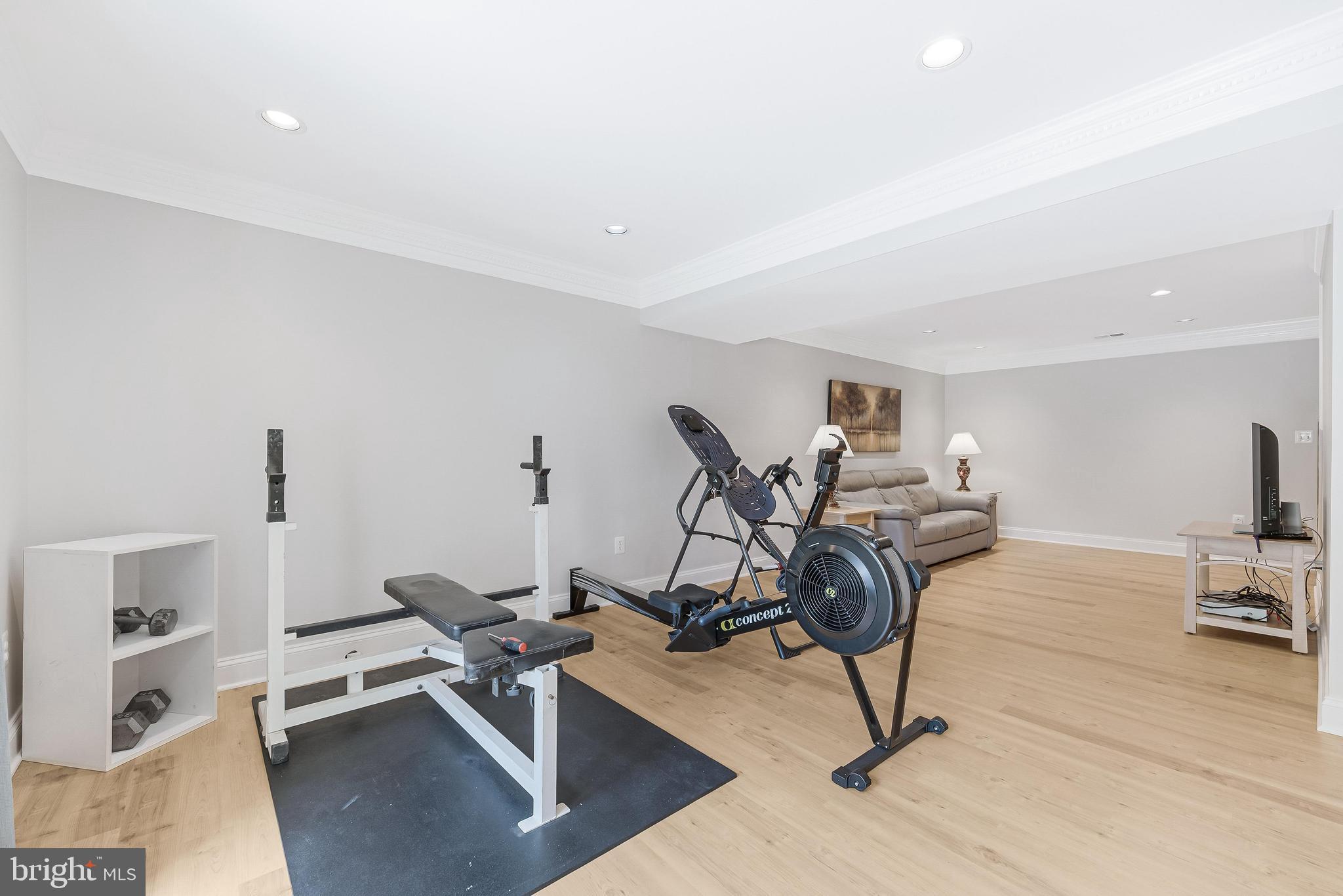 DUTCHMANS CREEK HAMLET - Residential