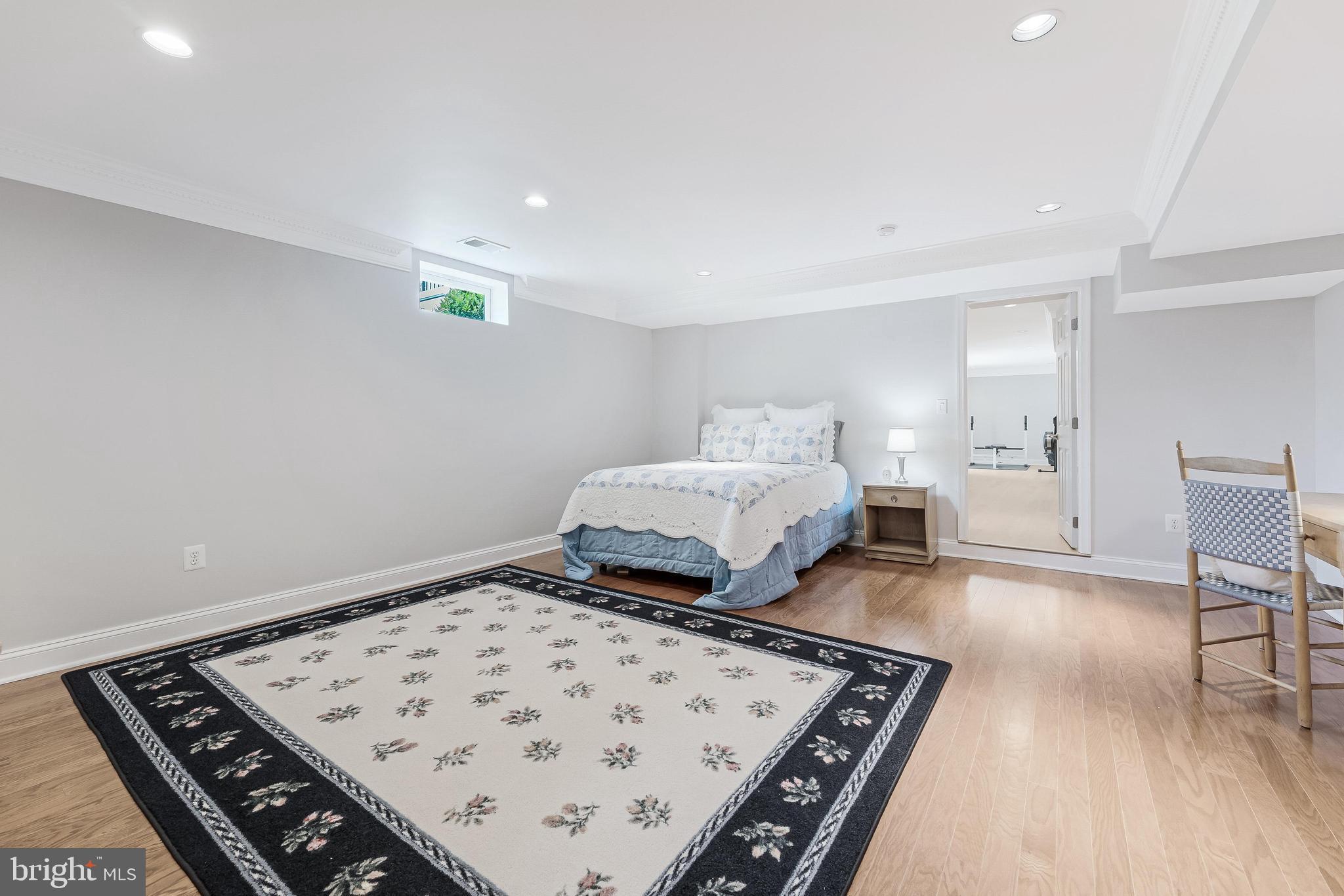 DUTCHMANS CREEK HAMLET - Residential