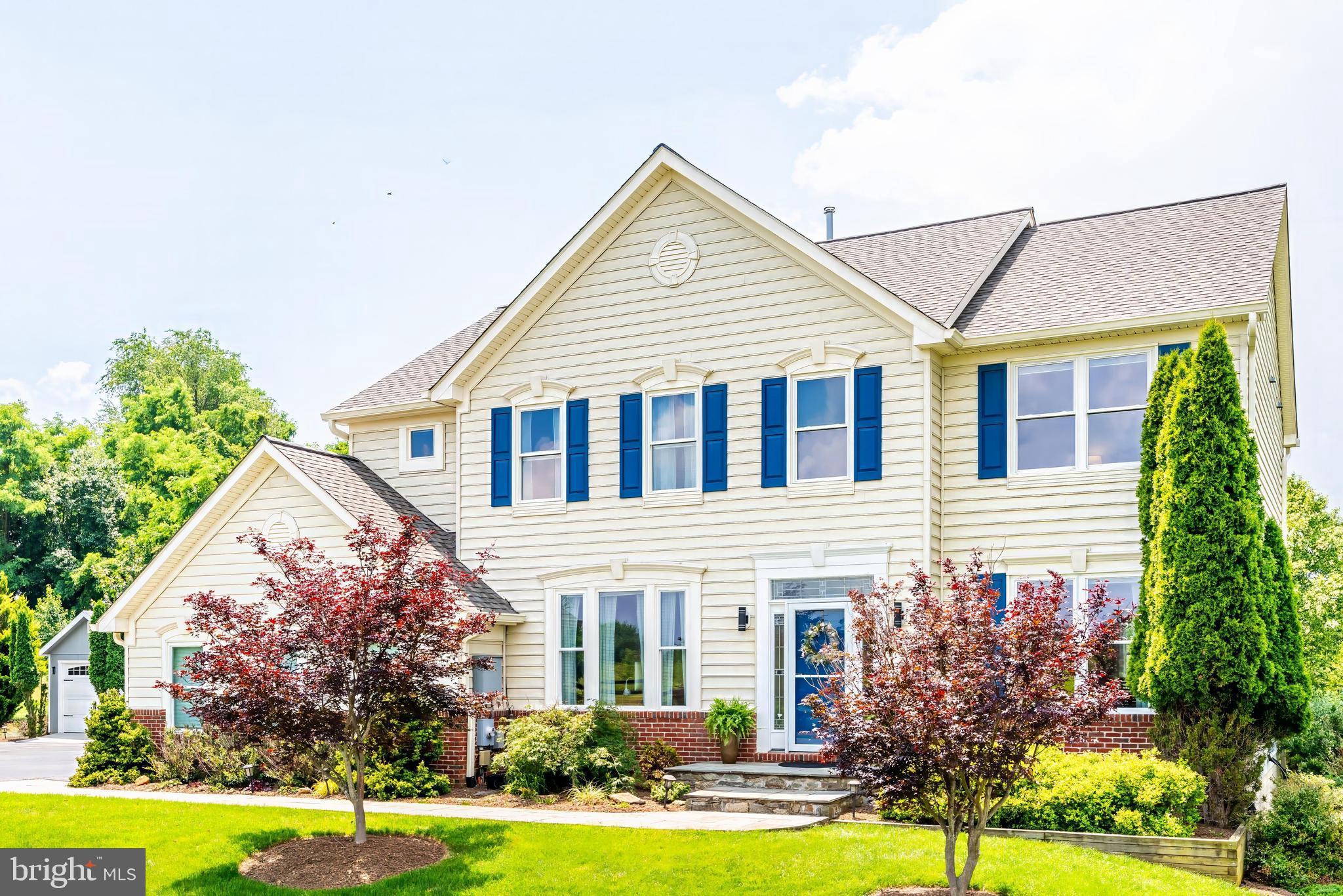 DUTCHMANS CREEK HAMLET - Residential