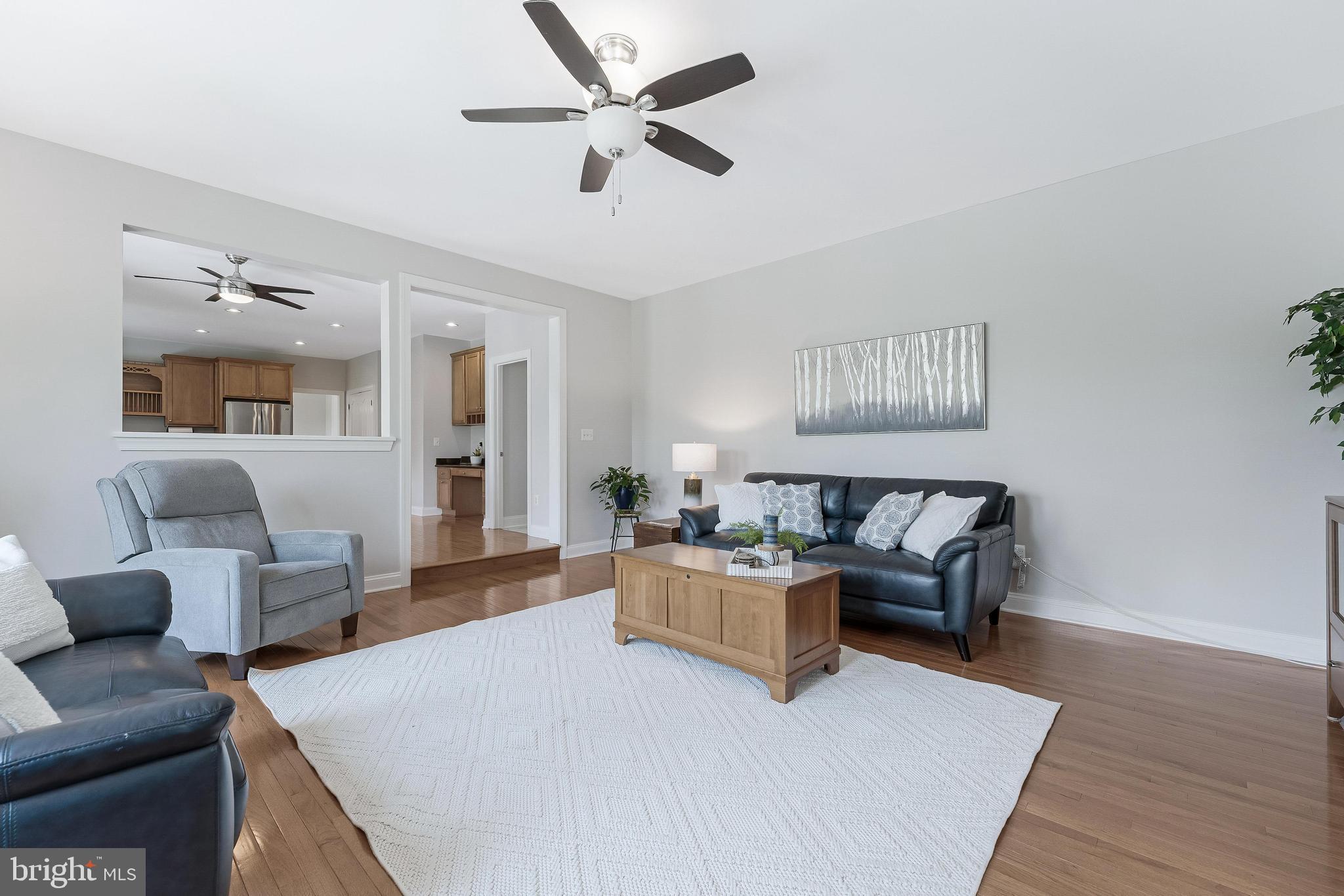 DUTCHMANS CREEK HAMLET - Residential