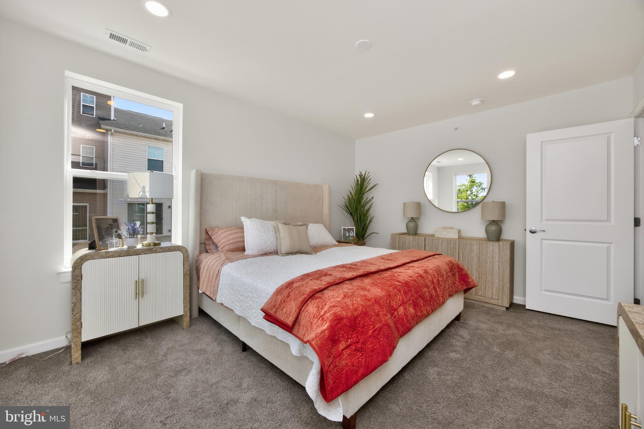 ARBOR PLACE - Residential