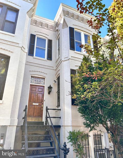 434 6TH STREET NE WASHINGTON DC 20002
